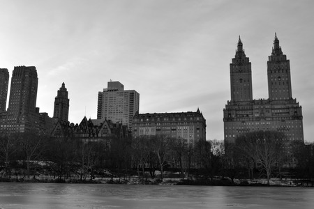 Finished in 1930 at 74th street and Central Park West is a luxury residential apartment where many celebrities currently live or have lived such us Steven Spielberg, Demi Moor, Bono and many othersのeditorial素材