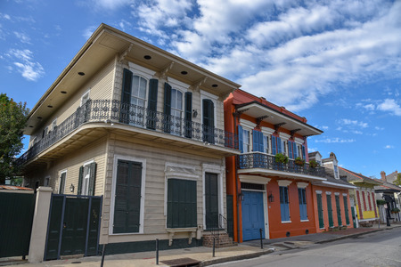 New Orleans is know (among other things) for its architecture with multiple influences exemplified in this pictureの写真素材