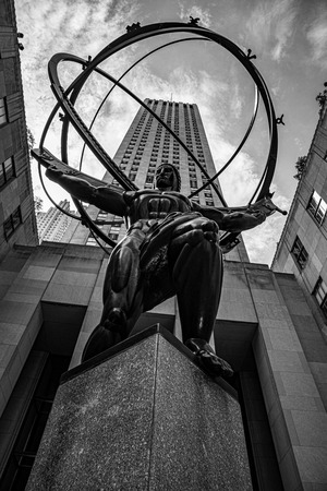 The statue of Atlas is located on the fifth avenue of NYC by the Rockefeller Centerのeditorial素材