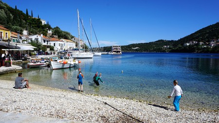 Port van Fiscardo in island Kefalonia, Greeceのeditorial素材