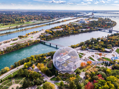 Aerial View of Montreal in Fall Season, Quebec, Canadaのeditorial素材