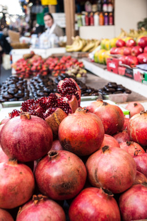 TEL-AVIV, ISRAEL - JAN 17, 2014   Pomegranates on sale in the Carmel Market  Shuk HaCarmel  in Tel-Aviv のeditorial素材
