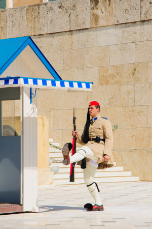 ATHENS, GREECE - SEPTEMBER 27, 2011: The Changing of the Guard ceremony, which takes place in front of the Greek Parliament Building, in Athens, Greeceのeditorial素材