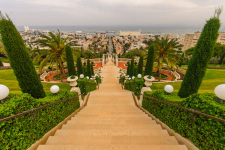 The lower part of the Bahai gardens, on the slopes of the Carmel Mountain, UNESCO square and the German colony. Haifa, Israelのeditorial素材