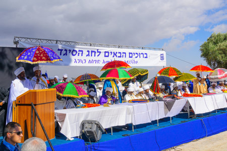 JERUSALEM, ISRAEL - NOVEMBER 11, 2015: The head of the religious leaders Kessim of the Ethiopian Jewry speaks at the Sigd, in Jerusalem, Israel. The Sigd is an annual holiday of the Ethiopian Jewryのeditorial素材