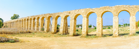 An old Aqueduct, near Lohamei Ha-Getaot, design to deliver water to the city of Acre (Akko), Northern Israel. It was built on the years 1814-1815 by the Ottoman ruler Sulayman Pashaの写真素材