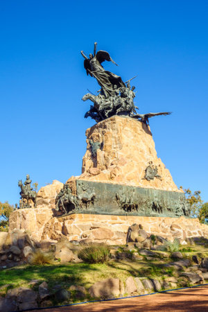 MENDOZA, ARGENTINA - OCTOBER 01, 2009: View of Cerro de la Gloria monument, in Mendoza, Argentinaのeditorial素材