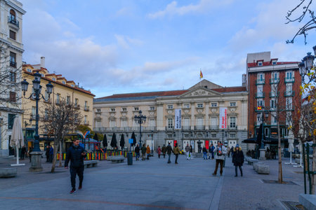 MADRID, SPAIN - JANUARY 1, 2018: Scene of Plaza de Santa Ana, with locals and visitors, in Madrid, Spainのeditorial素材