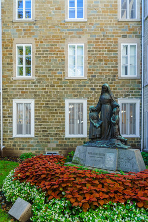 Quebec City, Canada - September 27, 2018: The Saint Marie de l-Incarnation statue, in Quebec City, Quebec, Canadaのeditorial素材
