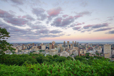 Montreal, Canada - September 08, 2018: Sunset view of the Downtown Montreal (from Mont Royal). Quebec, Canadaのeditorial素材