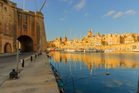 Senglea, Malta - April 10, 2012: Sunset view of Senglea harbor, one of the three cities, Maltaのeditorial素材