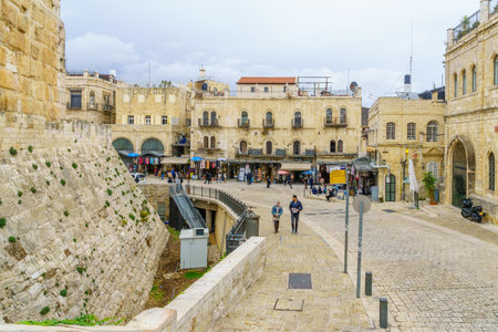 Jerusalem, Israel - November 20, 2021: Scene of the Omar Ibn El-Khattab Square, with locals and visitors, in the Old City of Jerusalem, Israelのeditorial素材