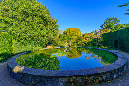 Chipping Campden, UK - October 18, 2022: View of the Hidcote Gardens, in the Cotswolds region, England, UKのeditorial素材