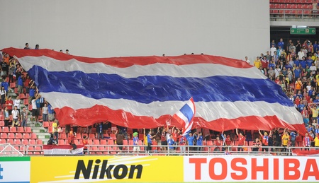 BANGKOK,THAILAND- NOVEMBER 24 Unidentified Thailand fc supporters during the  the AFF SUZUKI CUP 2012 between Thailand and Philippines at Rajamangkala stadium on Nov 24,2012 in Thailand  のeditorial素材