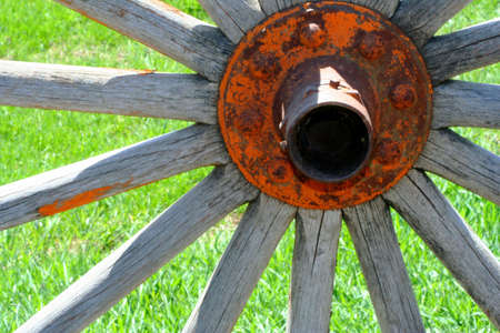 Old Wagon Wheelの写真素材