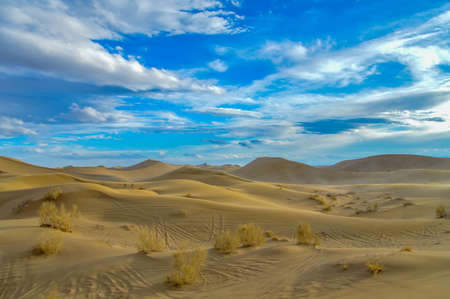 Stunning view of the famous Varzaneh sand dunes in Iranの写真素材