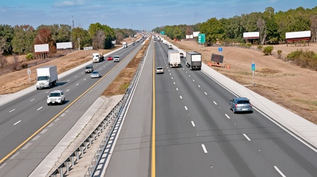 Aerial view of Hy-way traffic on I-75 in Ocala, Florida