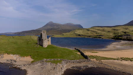 Ardvreck Castle near Lairg in the Scottish Highlands, UKの写真素材