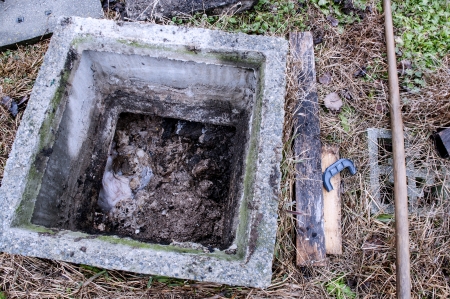 Septic tank in desperate need of emptyingの写真素材