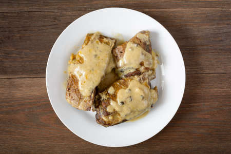 pork ribs in mushroom sauce
