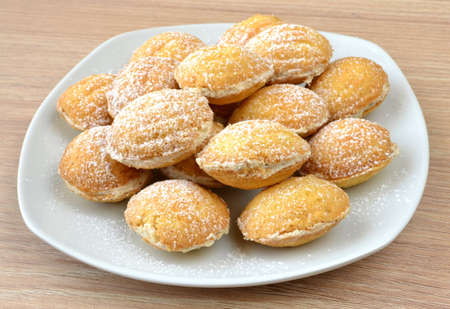 peanut cakes