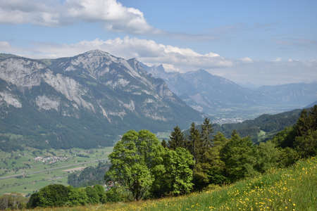 Beautiful alpine scenery at Flumsreberg in Switzerland 17.5.2020の写真素材