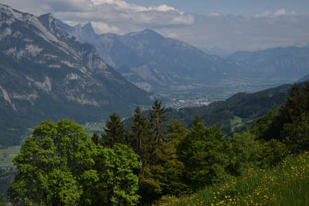 Beautiful alpine scenery at Flumsreberg in Switzerland 17.5.2020の写真素材