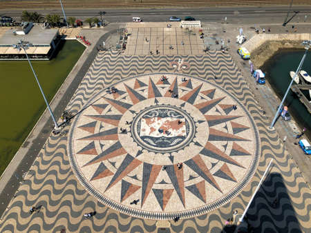 Painted compass rose on the ground in Santa Maria de Belem near Lisbon in Portugal 27.3.2019のeditorial素材