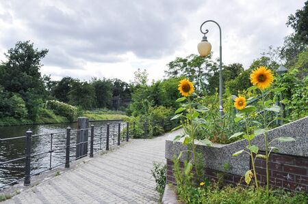 Walk along the River Spree, Berlinの写真素材