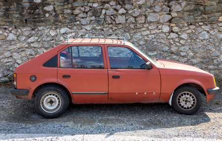 Old red car (Opel Cadet D)のeditorial素材