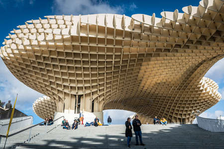 Seville, Spain - november 15, 2019: Footpath Metropol parasol Seville long wayのeditorial素材