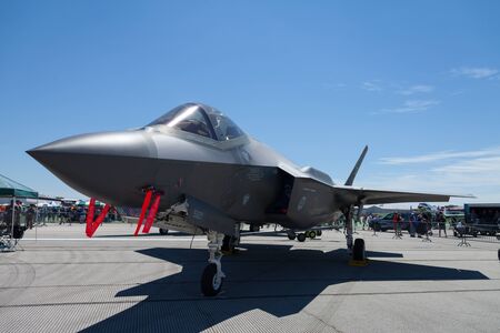Dayton, Ohio, USA - June 19, 2016 The Vectren Dayton Air Show, Performers and static displays.のeditorial素材