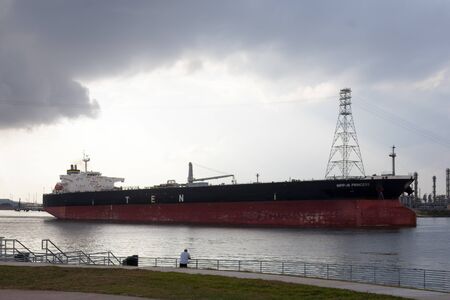 Houston, Texas, USA - December 27, 2016: Nippon Princess Crude Oil Tanker, navigating the Buffalo Bayouのeditorial素材