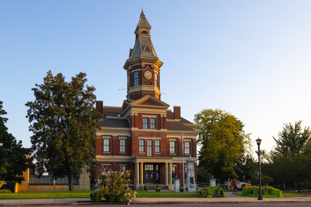 Mayfield, Kentucky, USA - August 24, 2021: The Graves County Courthouse.のeditorial素材