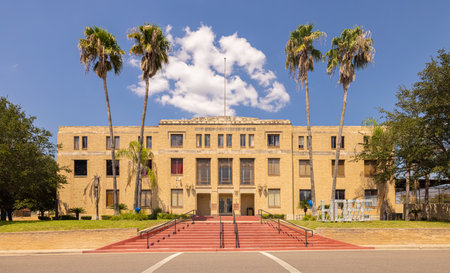 Rio Grande City, Texas, USA - September 11, 2021: The Starr County Courthouseのeditorial素材