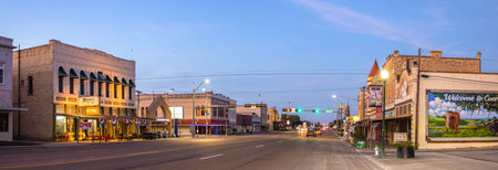 Cuero, Texas, USA - September 25, 2021: The old business district on Esplanade Streetのeditorial素材