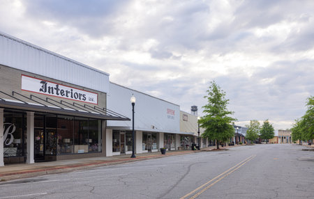 Donalsonville, Georgia, USA - April 17, 2022: The old  business district on 2nd Streetのeditorial素材