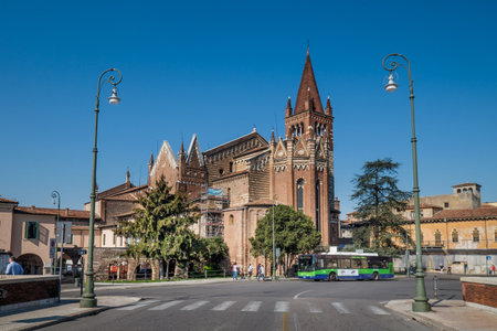 VERONA, Italy - April 04, 2017: San Fermo Maggiore Church in Stradone S. Fermo, Veronaのeditorial素材
