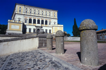 Italy, Lazio, Caprarola (Viterbo), Villa Farnese. Detail. Front view of the facade of the palace that faces the village, Villa Farnese (Palazzo Farnese), by Barozzi Jacopo known as Vignola, 1550 - 1559, 16th Centuryのeditorial素材
