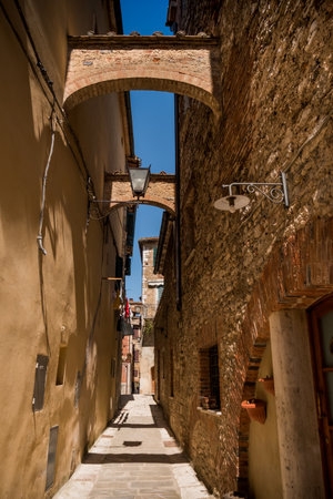 SERRE di RAPOLANO, TUSCANY, Italy - April 25, 2018: trekking in Serre di Rapolano known for the travertine quarries, but from the medieval heart, Sienaのeditorial素材