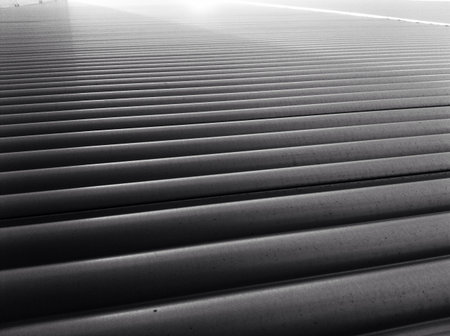 Metal tubular wall. の素材