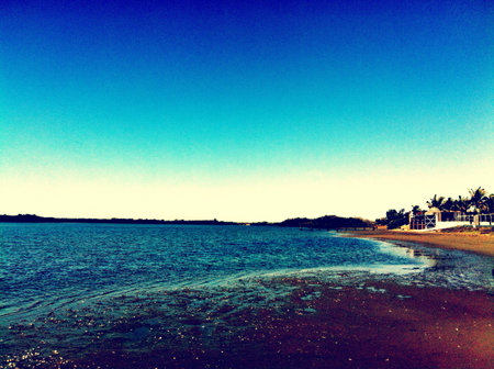 A lonely and quiet beach.の素材