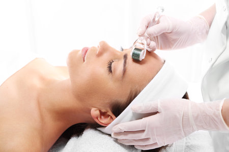 Rejuvenation, beautification, the woman at the beautician, Mesotherapy microneedleの写真素材