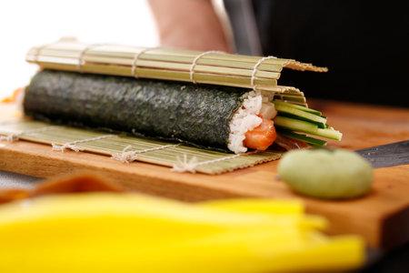 How to prepare sushiの写真素材
