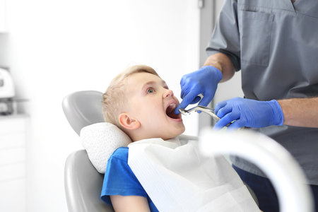Extraction, tooth extraction, dental officeの写真素材
