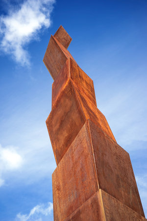 Sculpture by Juergen knobs Schramberger SAEULE behind the town hall in Schramberg, Germany.のeditorial素材