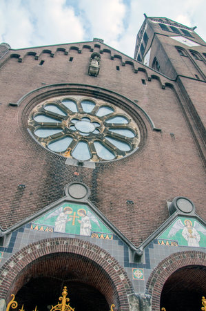 Window Of The H. Fransiscus van Assisi kerk (De Boomkerk) Church At Amsterdam The Netherlands 2018のeditorial素材