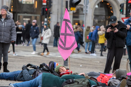 p Of A Protesters At The Rebellion Extinction Demonstration On The Dam At 6-1-2020 Amsterdam The Netherlands 2020のeditorial素材