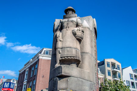 Poortersvrouw Statue On The Weesperbrug Bridge At Amsterdam The Netherlands 2018のeditorial素材
