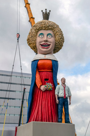 Feestelijke Beeldenreeks Statue At The Rai Complex Amsterdam The Netherlands 2018のeditorial素材